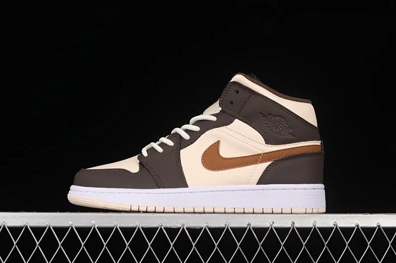 All categories Air Jordan Jordan series basketball shoes Air Jordan 1 Mid Z version Air Jordan 1 Mid AJ1 Joe 1 meter brown mid-top retro basketball shoes DO6699-200